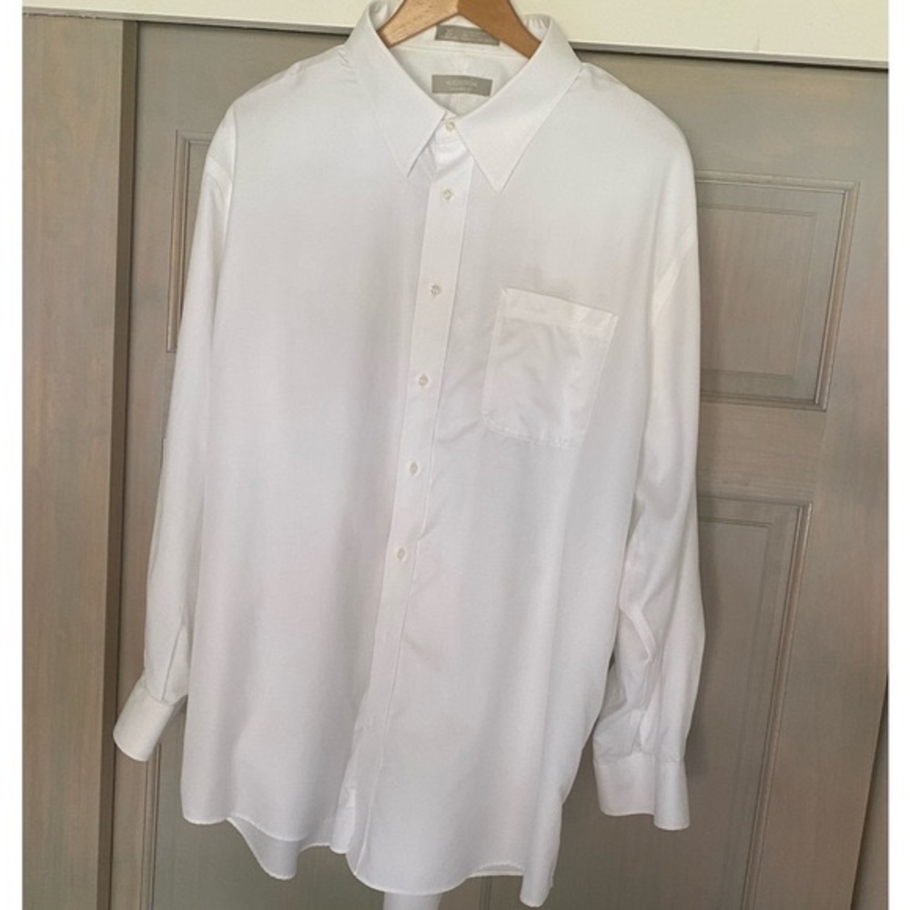 Nordstrom Men’s Dress Shirt 17-1/2 / 34 White